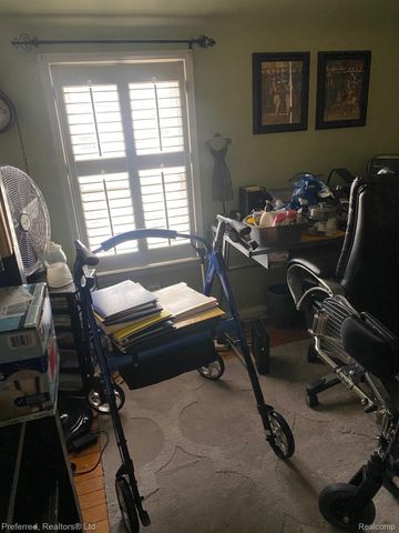 20209 Meyers Road, Detroit, MI 48235