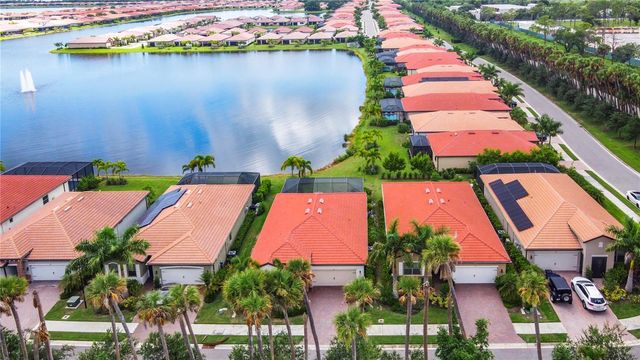 177 VINADIO BOULEVARD, Nokomis, FL 34275
