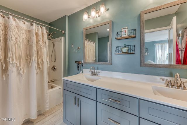 1366 Lemongrass Drive, Jonesborough, TN 37659