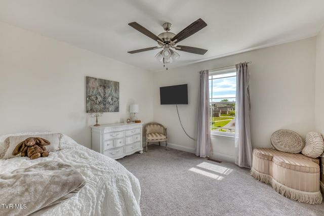 1366 Lemongrass Drive, Jonesborough, TN 37659