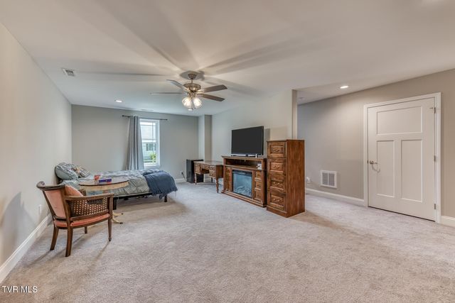 1366 Lemongrass Drive, Jonesborough, TN 37659