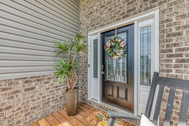 1366 Lemongrass Drive, Jonesborough, TN 37659