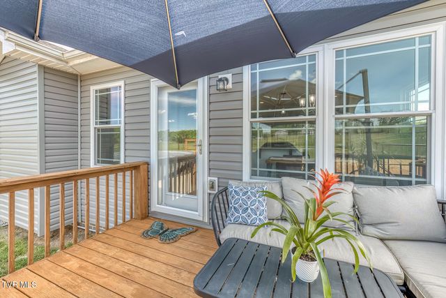 1366 Lemongrass Drive, Jonesborough, TN 37659