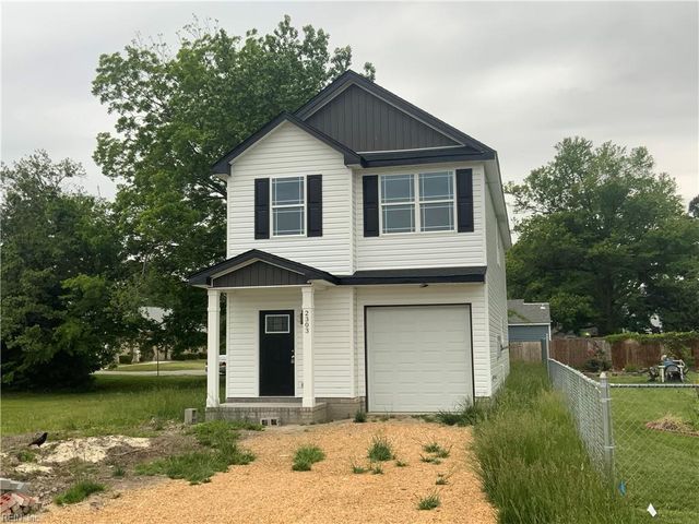 2303 Laguard DR, Hampton, VA 23661
