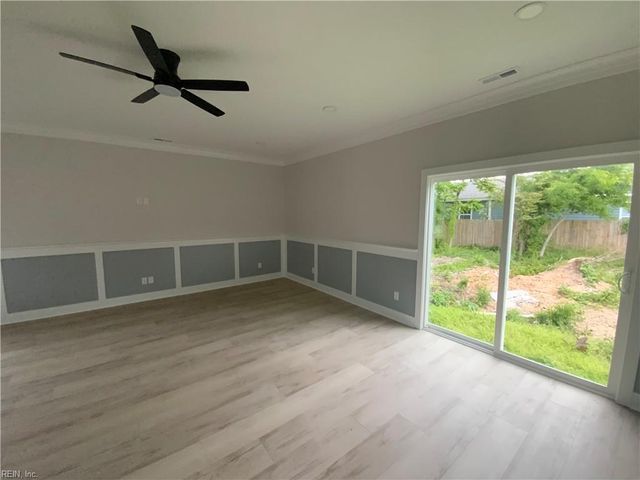 2303 Laguard DR, Hampton, VA 23661