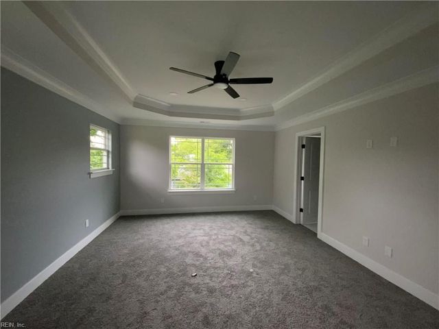2303 Laguard DR, Hampton, VA 23661