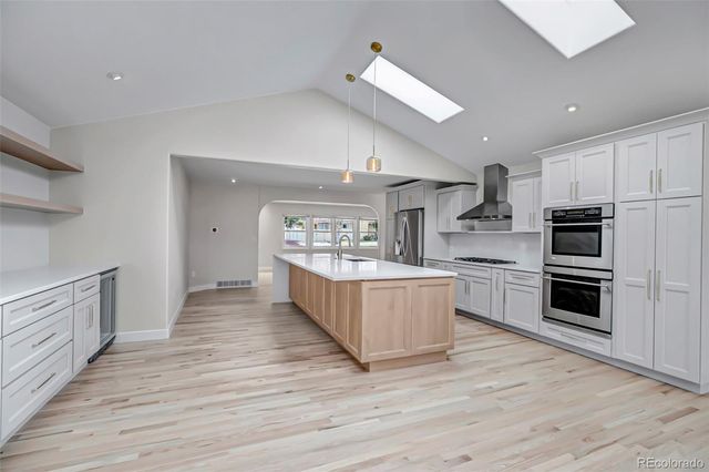 3608 S Newport Way, Denver, CO 80237