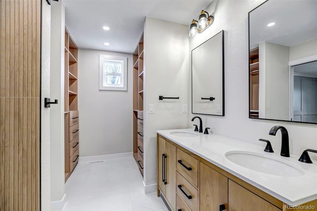 3608 S Newport Way, Denver, CO 80237