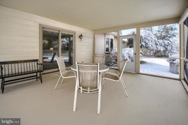 5 E PICKERING BND, Richboro, PA 18954