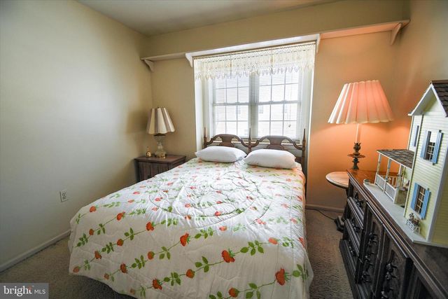 5 E PICKERING BND, Richboro, PA 18954