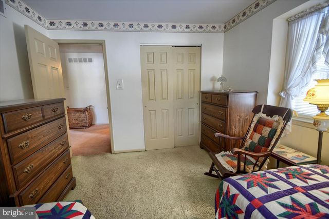 5 E PICKERING BND, Richboro, PA 18954