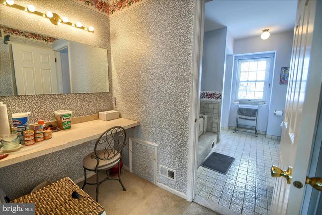 5 E PICKERING BND, Richboro, PA 18954