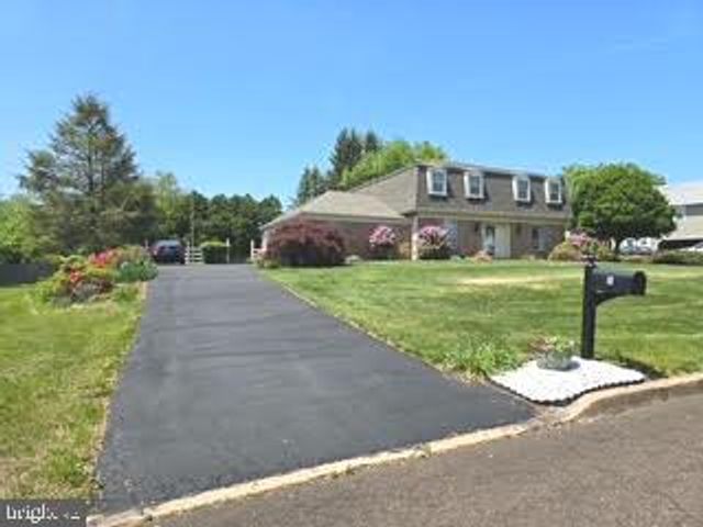 5 E PICKERING BND, Richboro, PA 18954