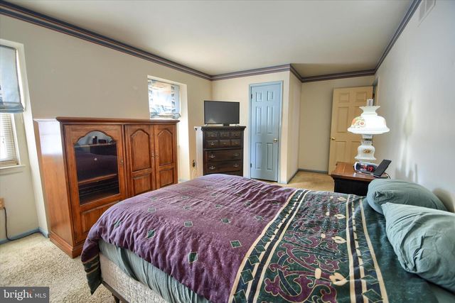 5 E PICKERING BND, Richboro, PA 18954