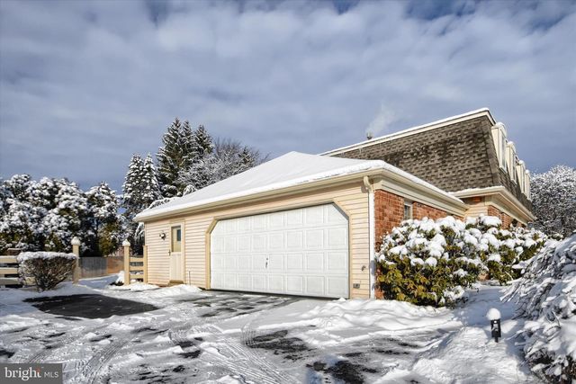 5 E PICKERING BND, Richboro, PA 18954