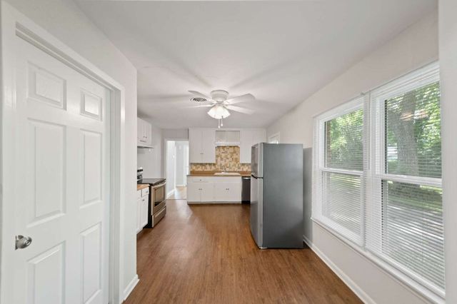 5601 N Schilder Drive, River Oaks, TX 76114
