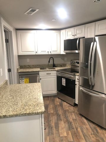18 Appleton, Lowell, MA 01852
