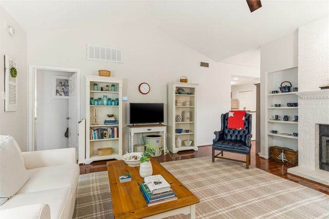 12660 Hillcrest Road 3205, Dallas, TX 75230