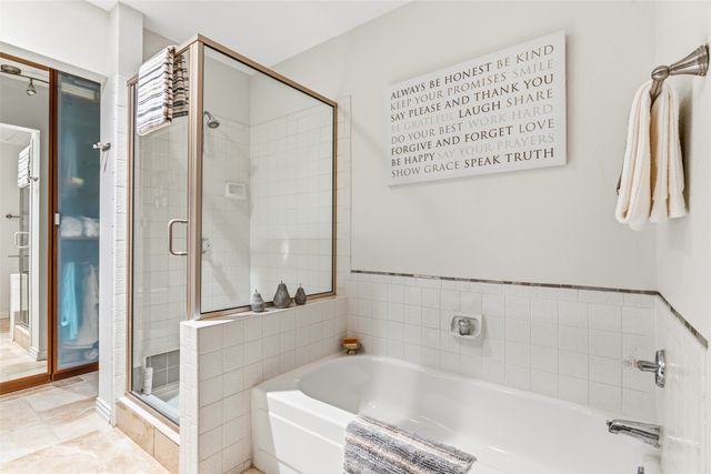 12660 Hillcrest Road 3205, Dallas, TX 75230