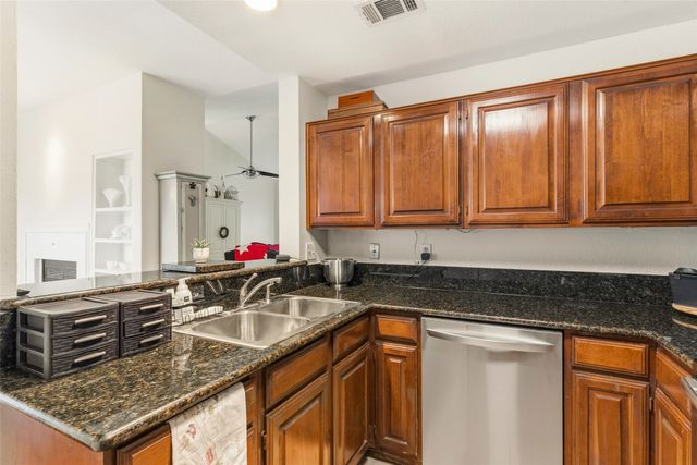 12660 Hillcrest Road 3205, Dallas, TX 75230