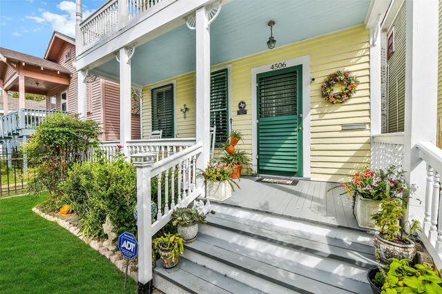 4506 Avenue K, Galveston, TX 77551