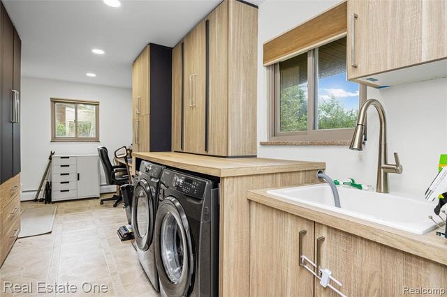 2810 Walbridge Road, Rochester Hills, MI 48307