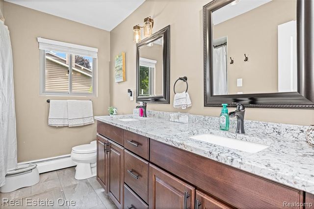2810 Walbridge Road, Rochester Hills, MI 48307