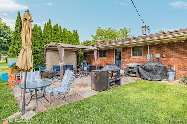 2810 Walbridge Road, Rochester Hills, MI 48307