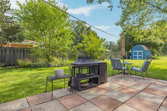 2810 Walbridge Road, Rochester Hills, MI 48307