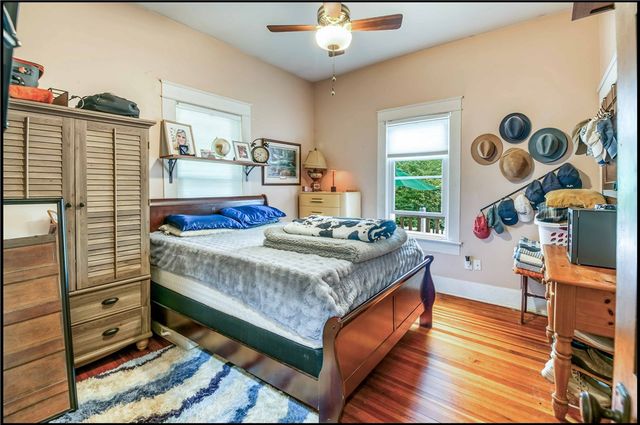 635 NE Main Street, Easley, SC 29640