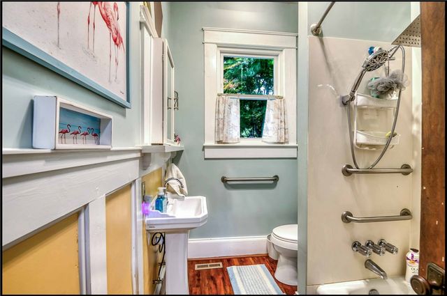 635 NE Main Street, Easley, SC 29640