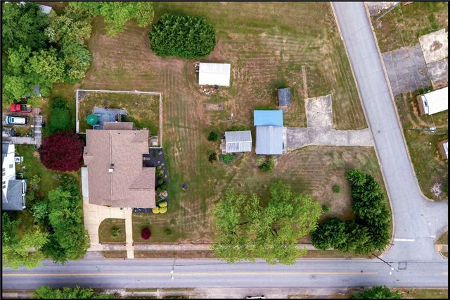 635 NE Main Street, Easley, SC 29640