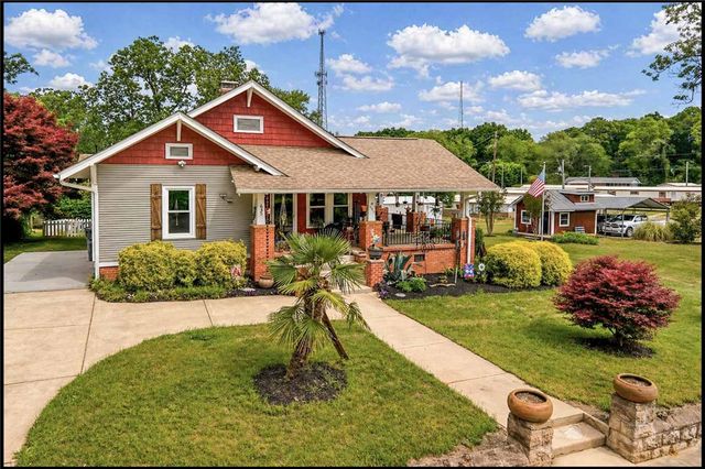 635 NE Main Street, Easley, SC 29640
