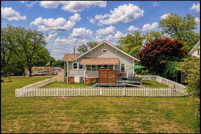 635 NE Main Street, Easley, SC 29640