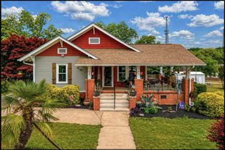635 NE Main Street, Easley, SC 29640