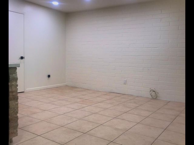 2124 E Broadway Road Apt A, Mesa, AZ 85204