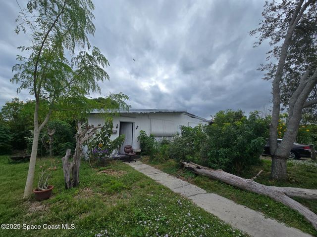 3050 Bailey Terrace NE, Palm Bay, FL 32905