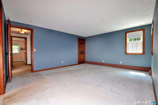 11 Roundhill Road, Granby, CT 06035