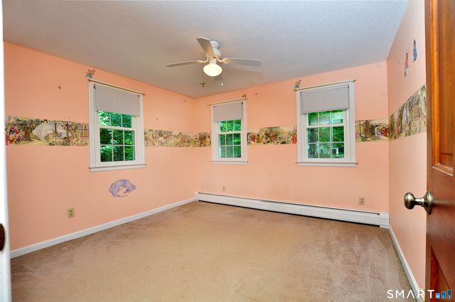 11 Roundhill Road, Granby, CT 06035