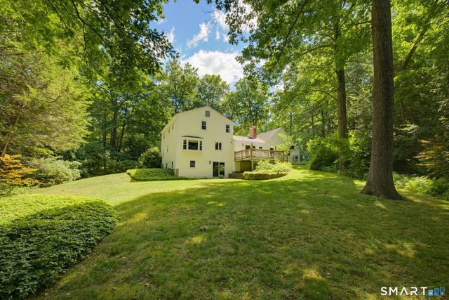 11 Roundhill Road, Granby, CT 06035