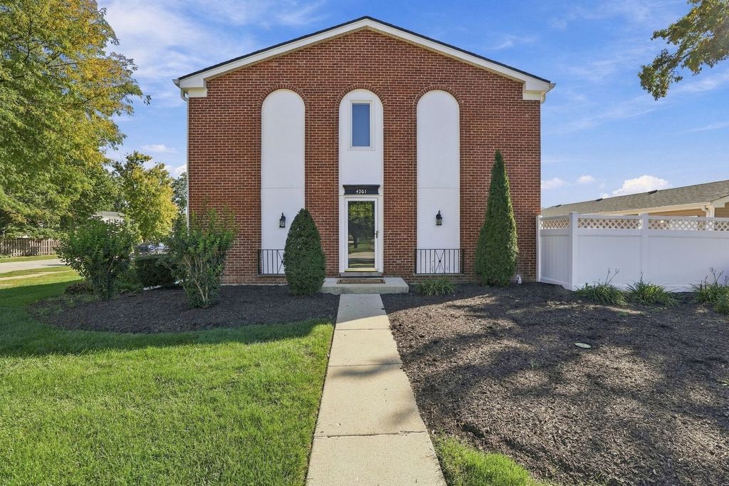 4201 Cumnor Road, Downers Grove, IL 60515 — photo 2