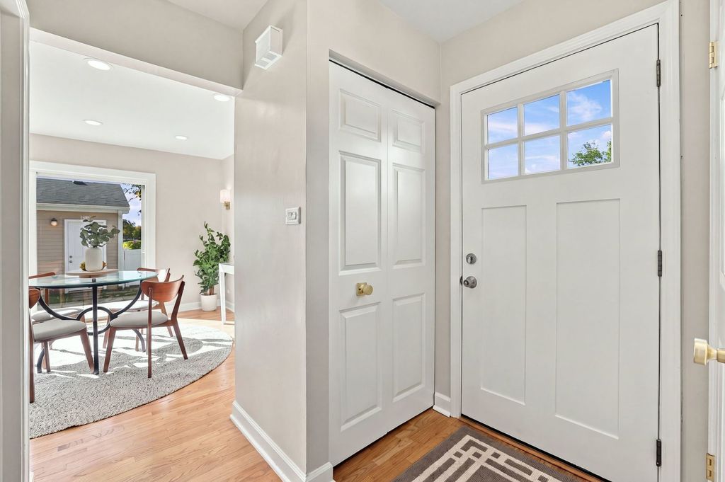 4201 Cumnor Road, Downers Grove, IL 60515 — photo 3
