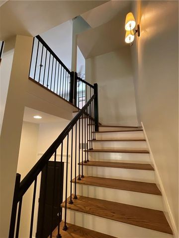 1867 Gordon Manor NE, Atlanta, GA 30307