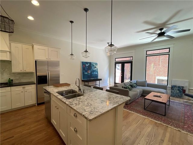 1867 Gordon Manor NE, Atlanta, GA 30307