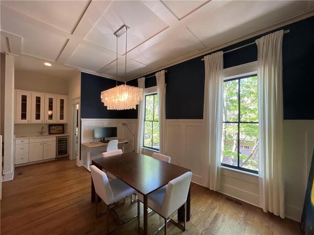 1867 Gordon Manor NE, Atlanta, GA 30307