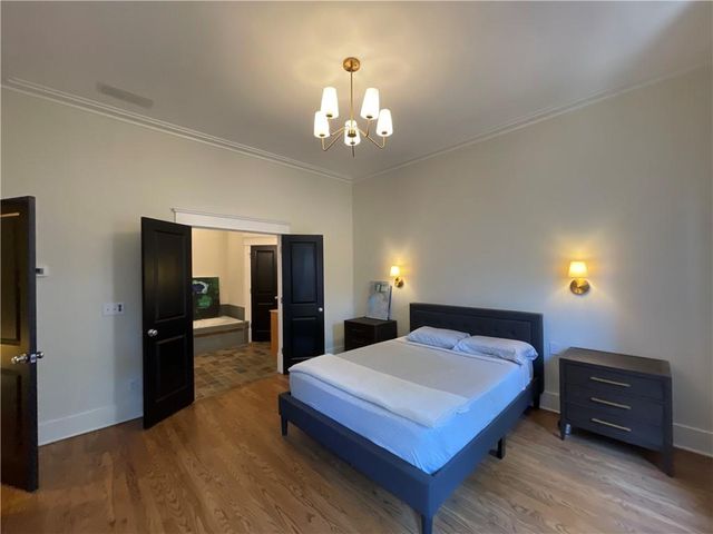 1867 Gordon Manor NE, Atlanta, GA 30307