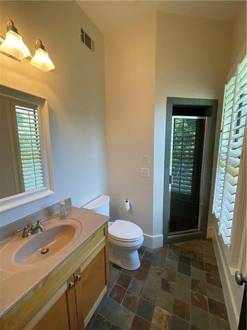 1867 Gordon Manor NE, Atlanta, GA 30307