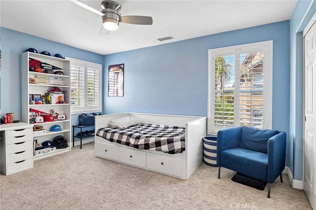 33380 Scarborough Ln, Temecula, CA 92592