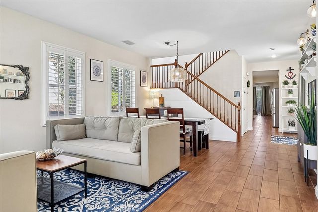 33380 Scarborough Ln, Temecula, CA 92592