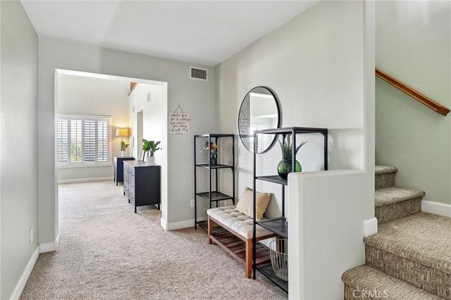 33380 Scarborough Ln, Temecula, CA 92592